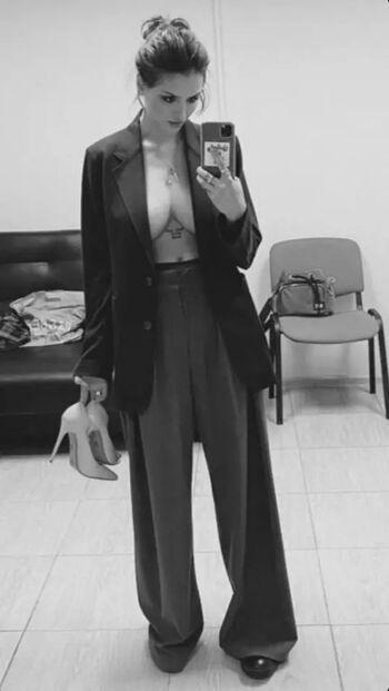 Rita flores image