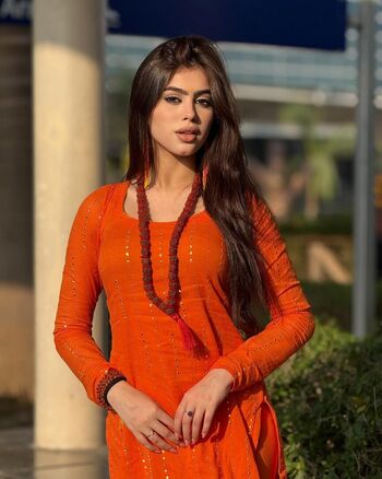Riva arora image