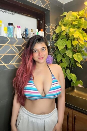 Riya Pandey