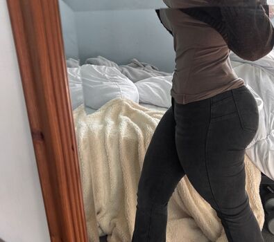 Robyn 1 page 2 image