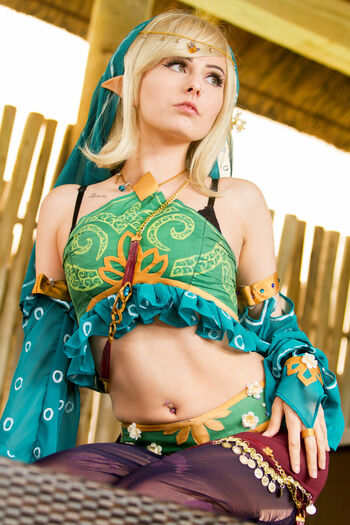 Rolyatistaylor 1 page 2 image