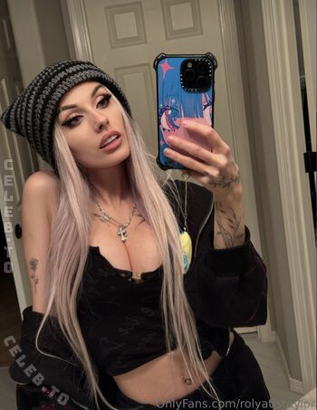 Rolyatistaylor 1 image