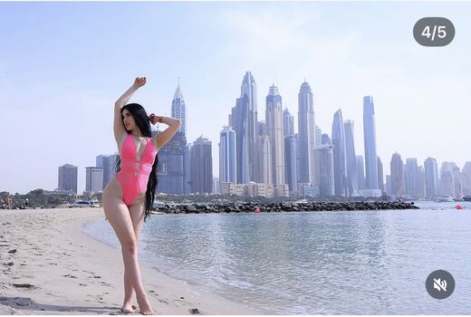 Romanian girls page 3 image