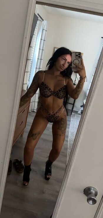 Ronika eskins 1 image