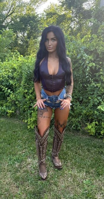 Ronika eskins 1 image