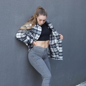 Ronja fitness page 3 image