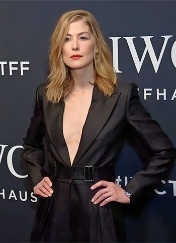 Rosamund pike image