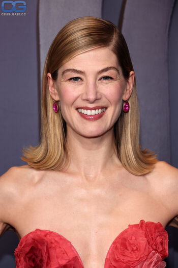 Rosamund image