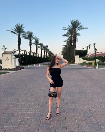 Rose woo page 2 image