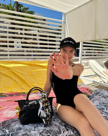 Rose woo page 2 image