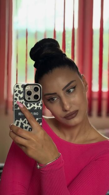 Rossi marinova image