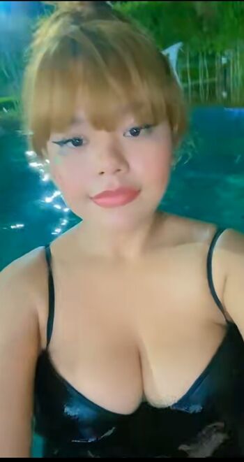 Rowhi rai image
