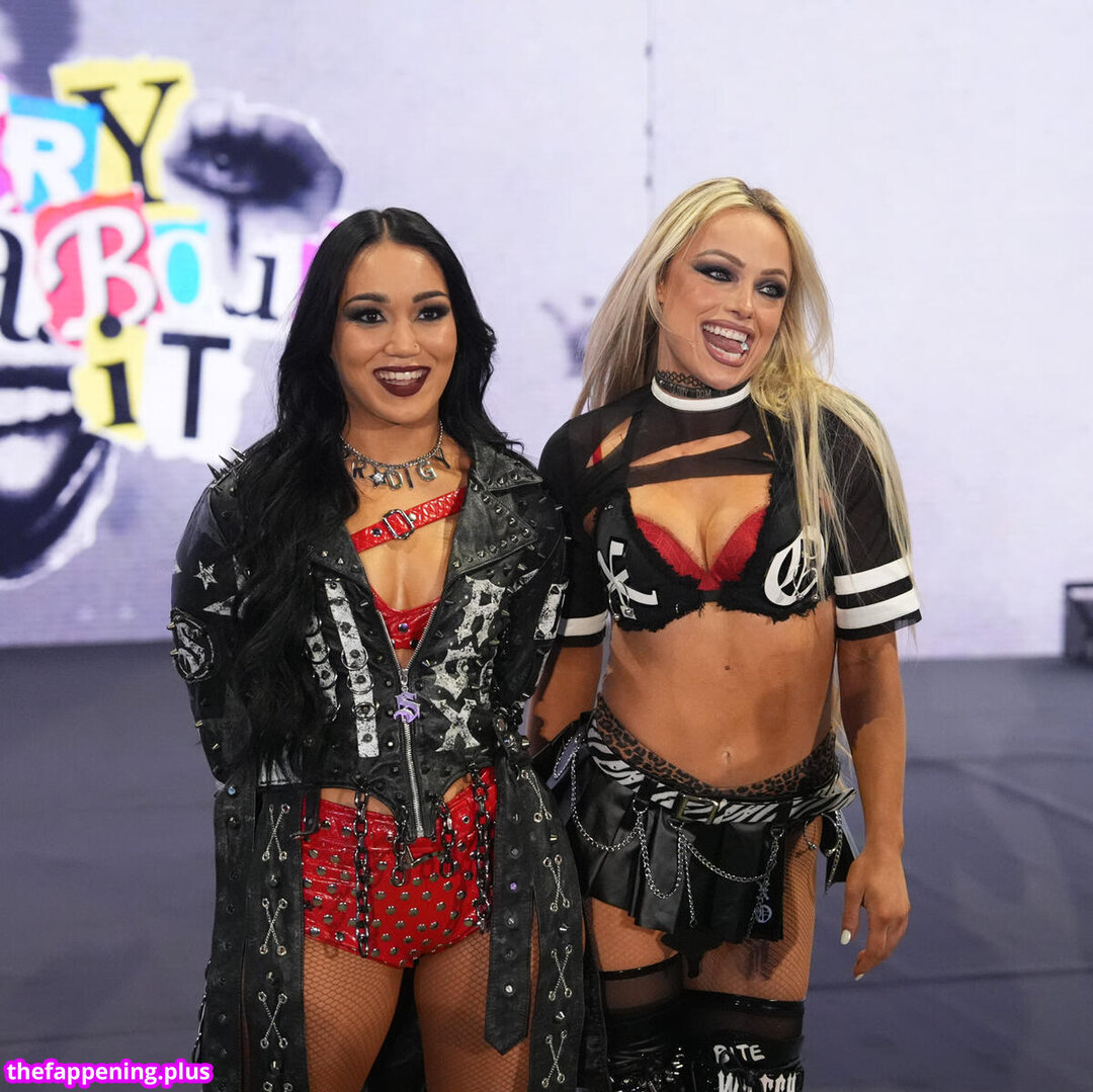 Roxanne Perez/Rok-C - WWE NXT