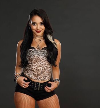 Roxanne perez image