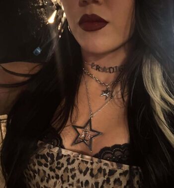 Roxanne perez image