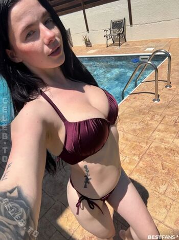 Roxi black 1 image