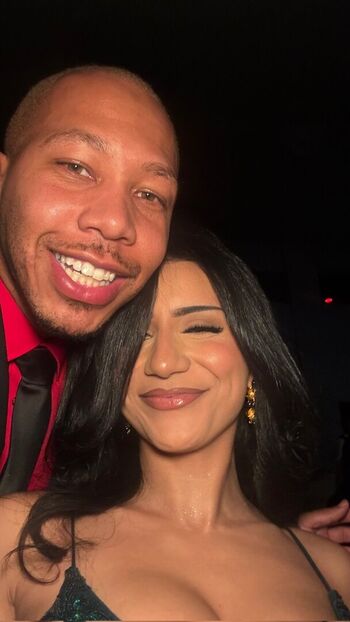 Roxie sinner page 4 image