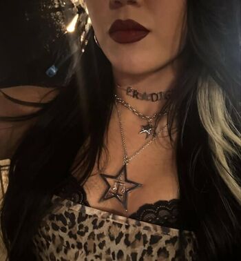 Roxxane perez image