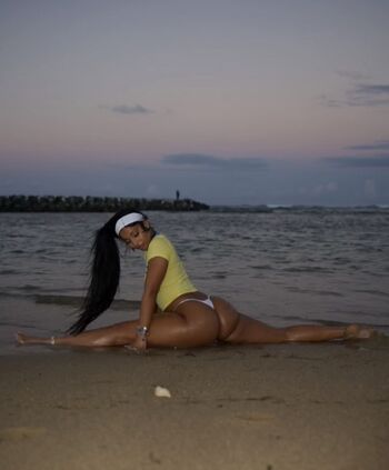 Rubi rose 1 image