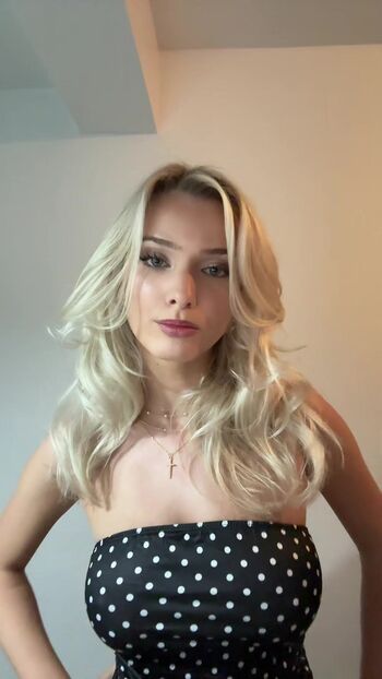 Ruby riley image