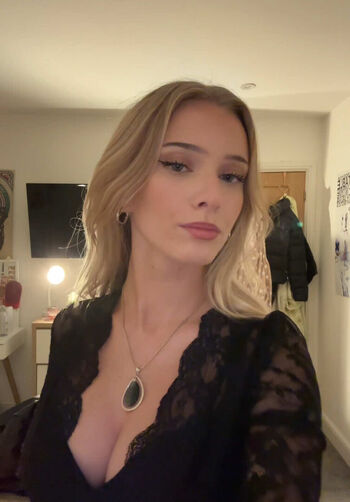 Ruby riley image