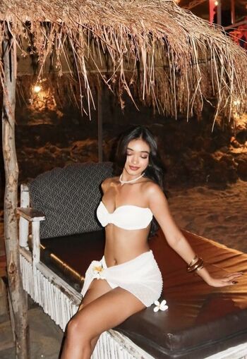 Ruchi jadhav image