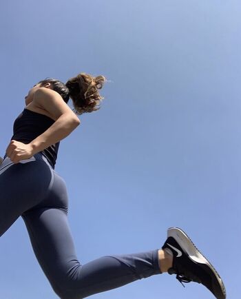 Runningintostyle image