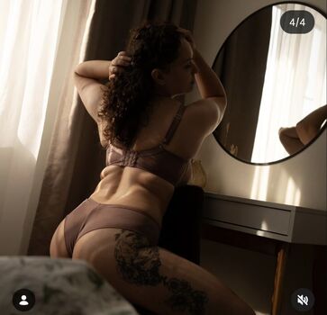 Russian cyber girl 1 image