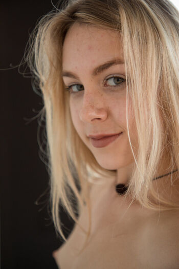 Russian girls image