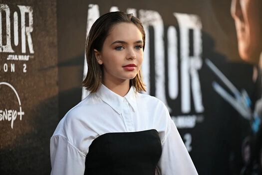 Ryan kiera armstrong image