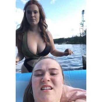 Ryleigh hodgins image