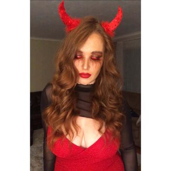 Ryleigh hodgins image