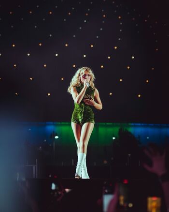 Sabrina carpenter 1 page 12 image