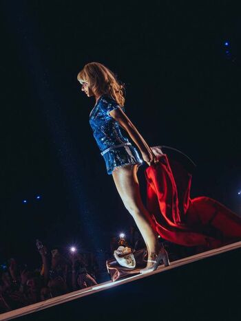 Sabrina carpenter 1 page 4 image