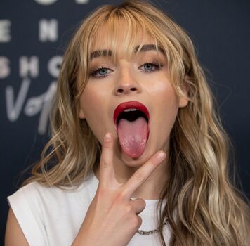 Sabrina carpenter ai porn image