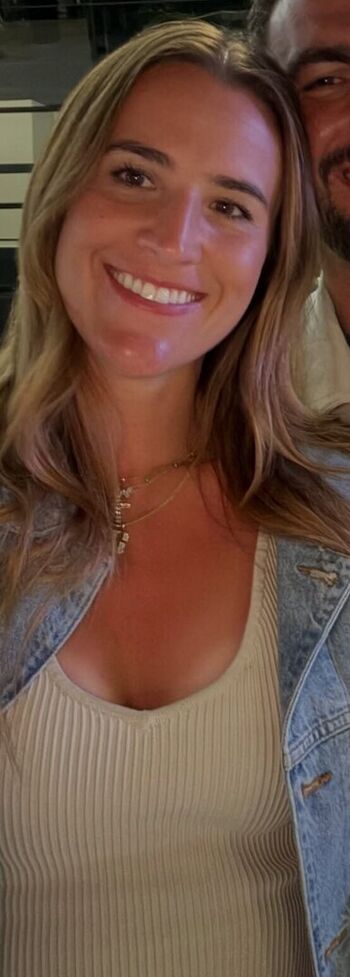 Sabrina ionescu image