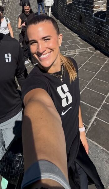 Sabrina ionescu image