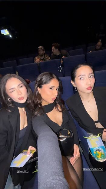 Sabrina pezeshkian image