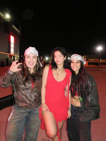 Sabrina pezeshkian image