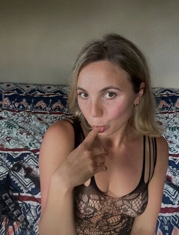 Sabrinamax page 2 image