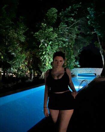 Sadie 1 page 2 image