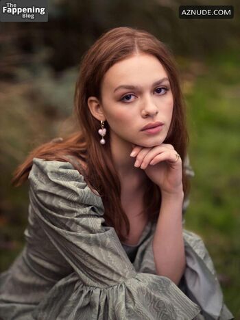 Sadie soverall image