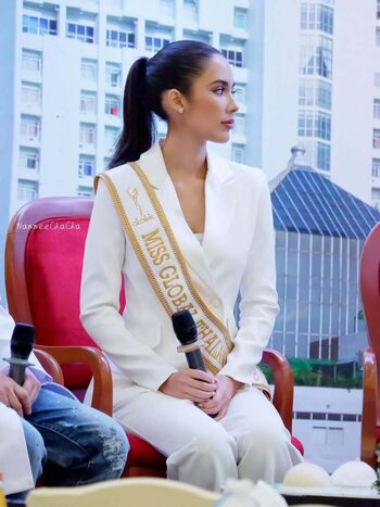 Saffron maya snook page 3 image