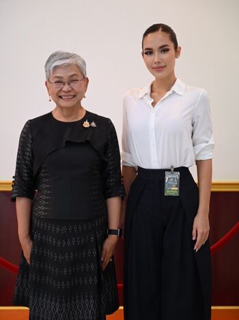 Saffron maya snook page 3 image