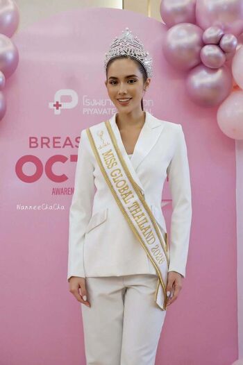 Saffron maya snook page 3 image