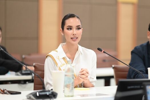 Saffron maya snook page 2 image