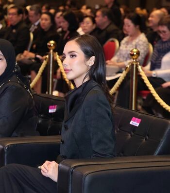 Saffron maya snook image