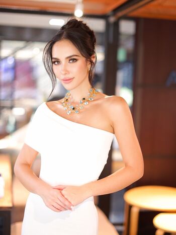 Saffron maya snook image