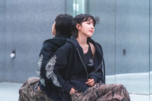 Sakura Miyawaki 宮脇 咲良