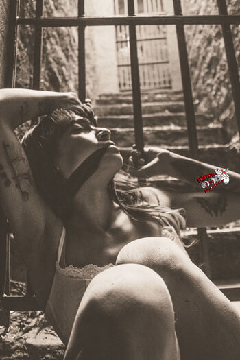 Salina barajas page 3 image